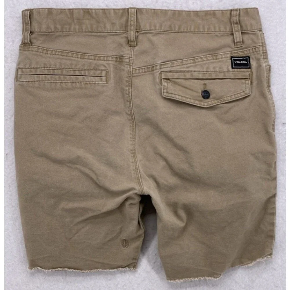 Volcom True To This Khaki Tan Stretch Skate Shorts Mens 31 Cutoff - Picture 2 of 12